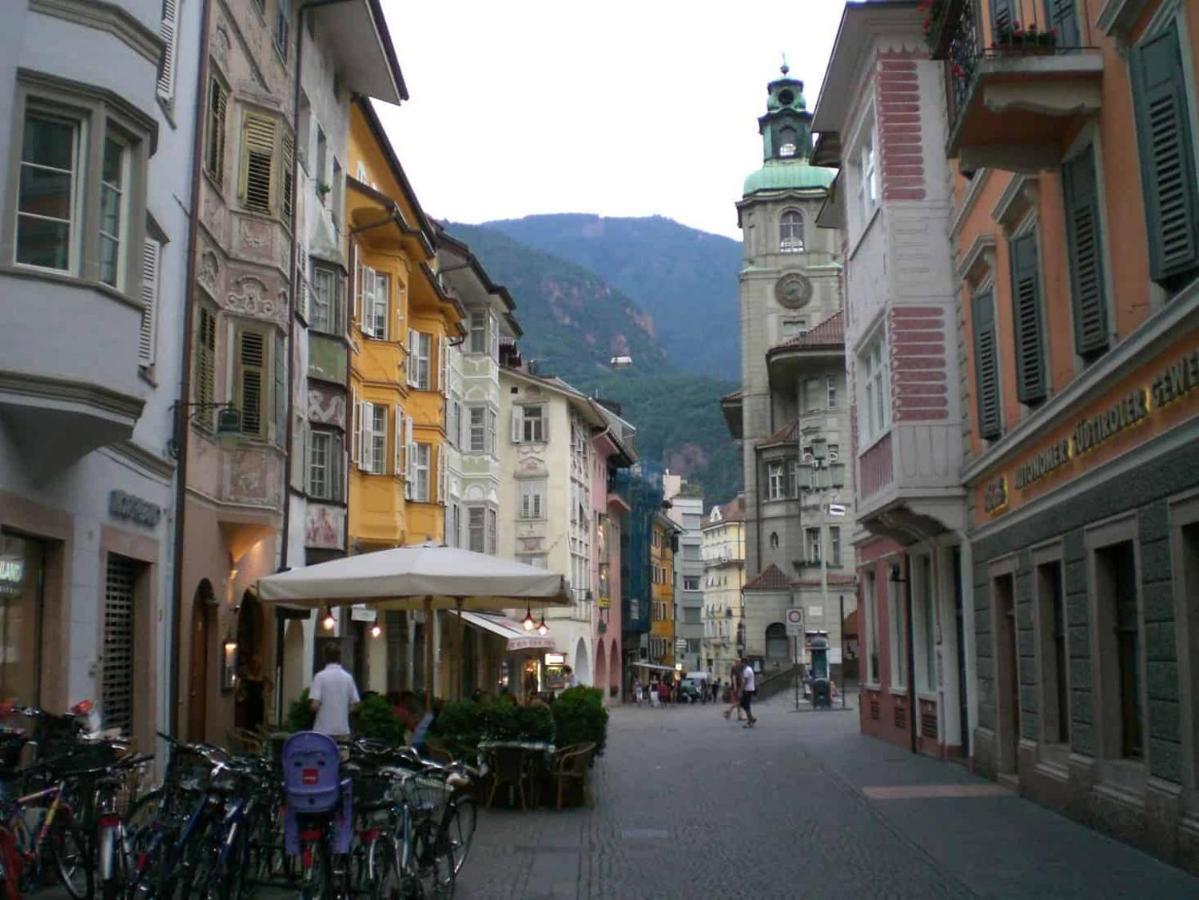 Apartment Bolzano Bagian luar foto